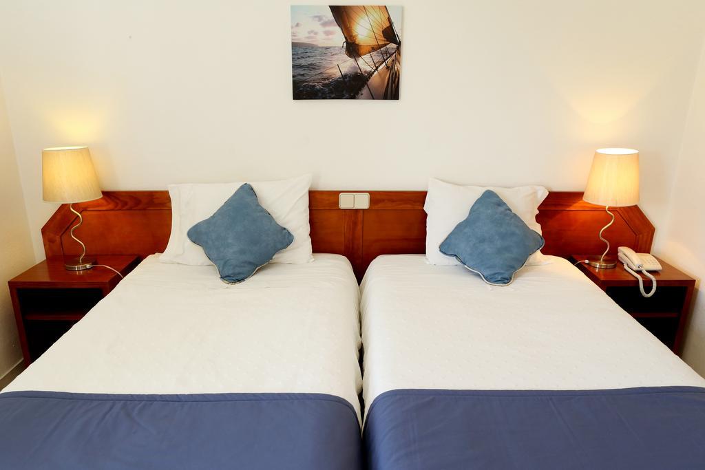 Bed and Breakfast Mira Parque Albufeira Zimmer foto